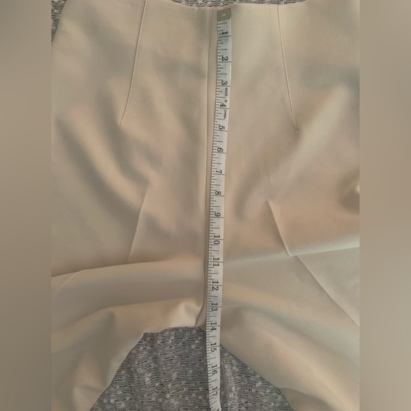 Zara Cream Wide Leg Cropped Pants NWT Size Medium - Picture 8 of 9